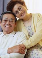 Picture of an older Asian couple